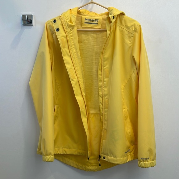 Yellow Spring Ladies Jacket - Picture 2 of 11